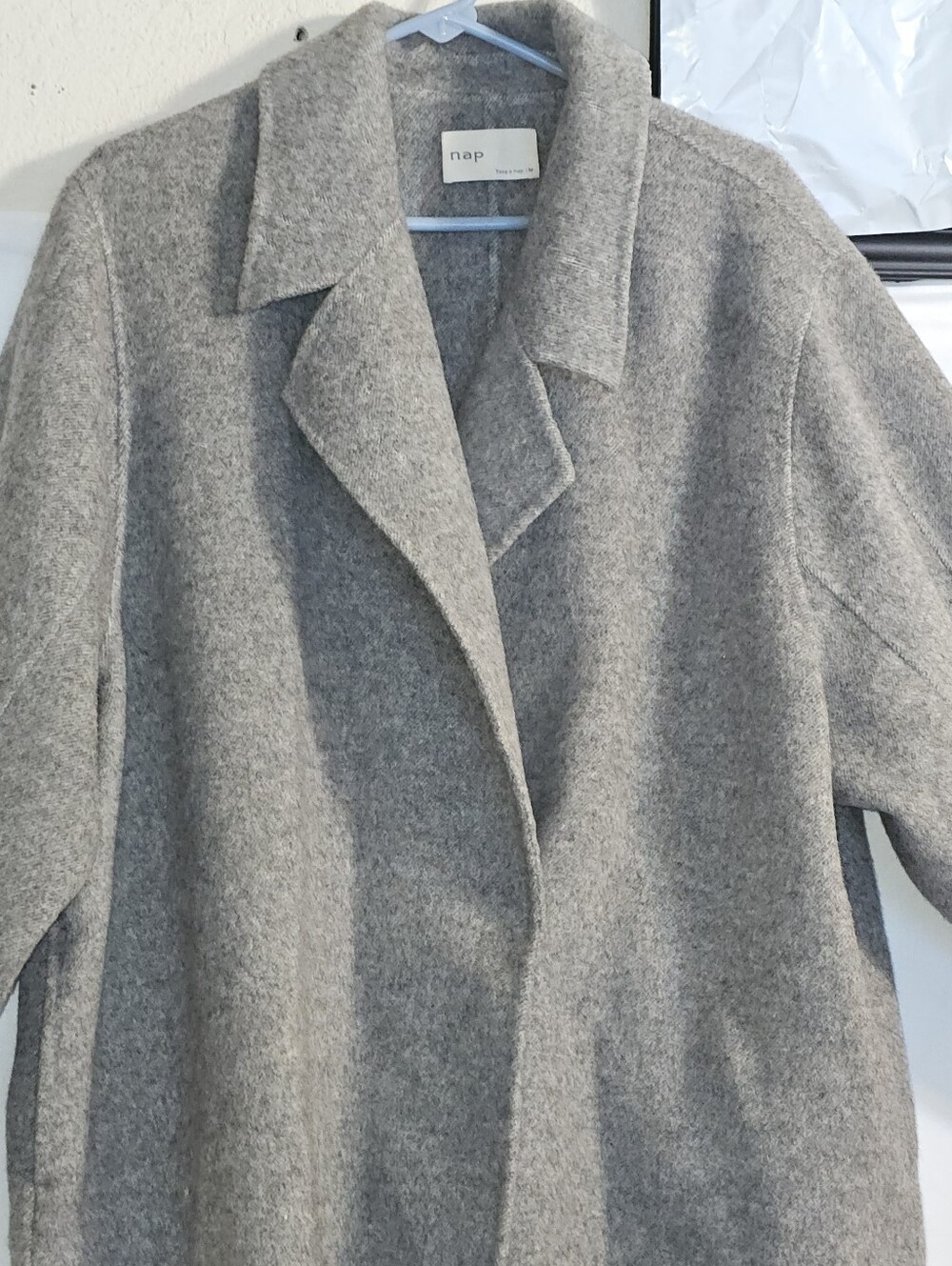 NAP Loungewear oversized wool-alpaca blend coat in silver grey. Size M - Picture 9 of 11